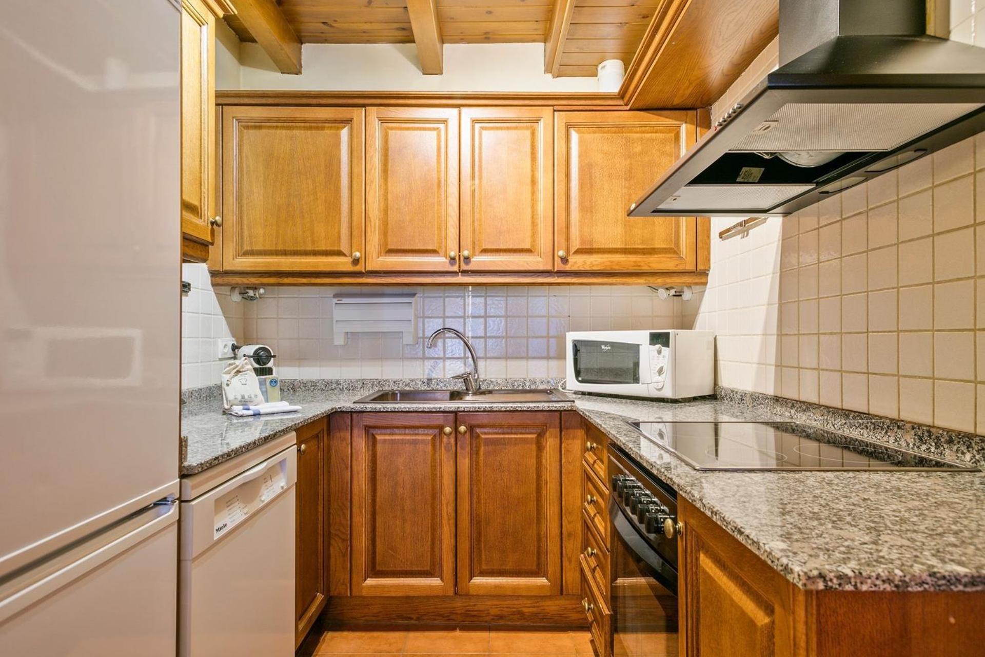 Luderna - Apartamento Dera Drosera Gessa Εξωτερικό φωτογραφία